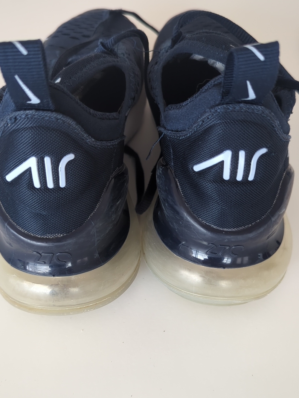 Nike Shoes Size 4Y - Picture 7 of 9